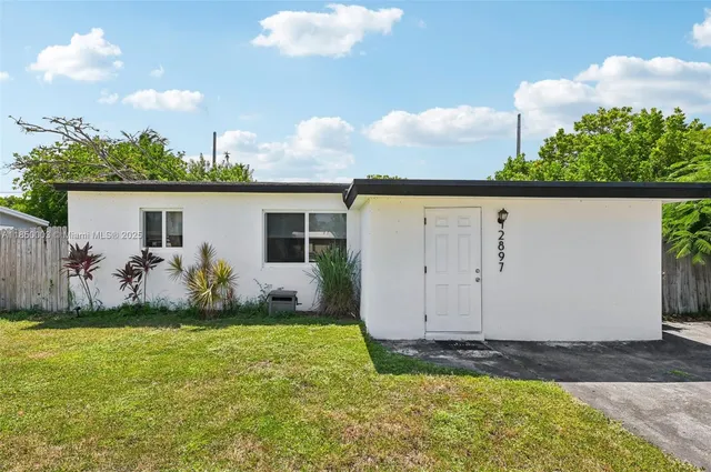 $418,000 | 2897 Northeast 12th Avenue, Pompano Beach, FL 33064