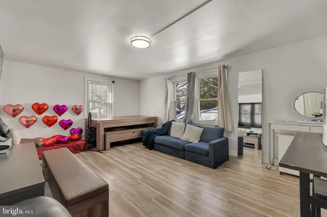 $549,000 | 420 Cinnaminson Avenue, Palmyra, NJ 08065