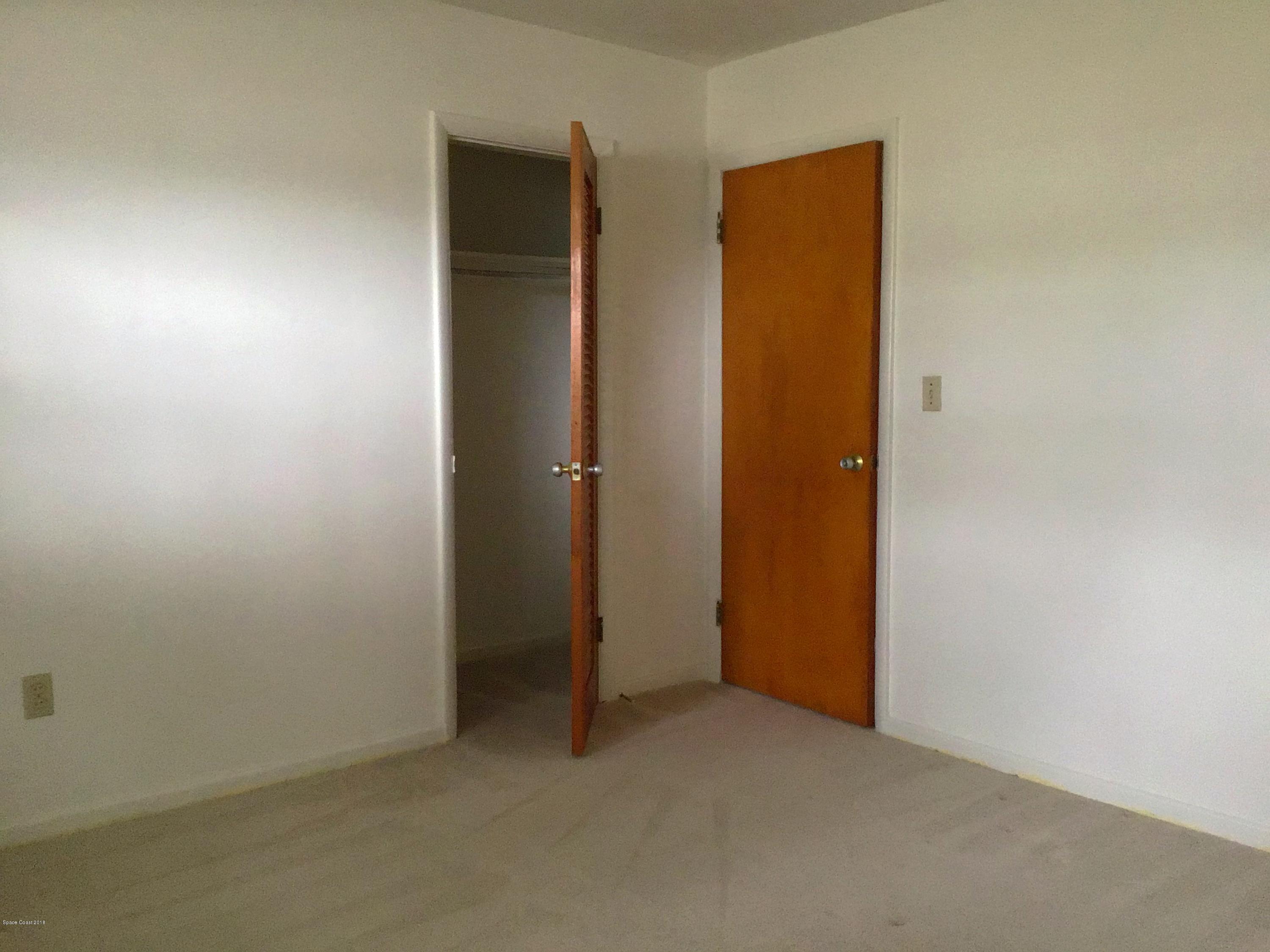 19 Rosevere Way Melbourne, FL 32901 - Photo 14 of 35 92205A1B-777A-42CF-BABD-BBB0446A186D