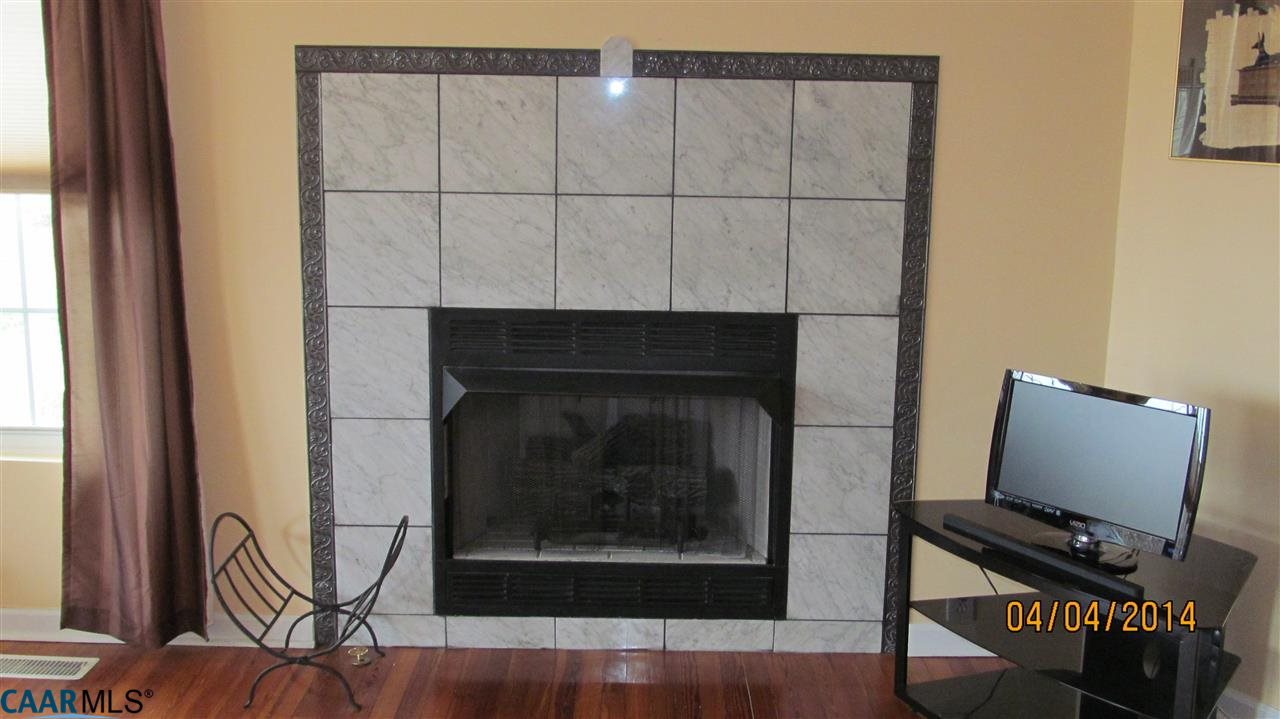 225 Poplar Spring Road Scottsville, VA 24590 - Photo 11 of 23 Gallery Image 11