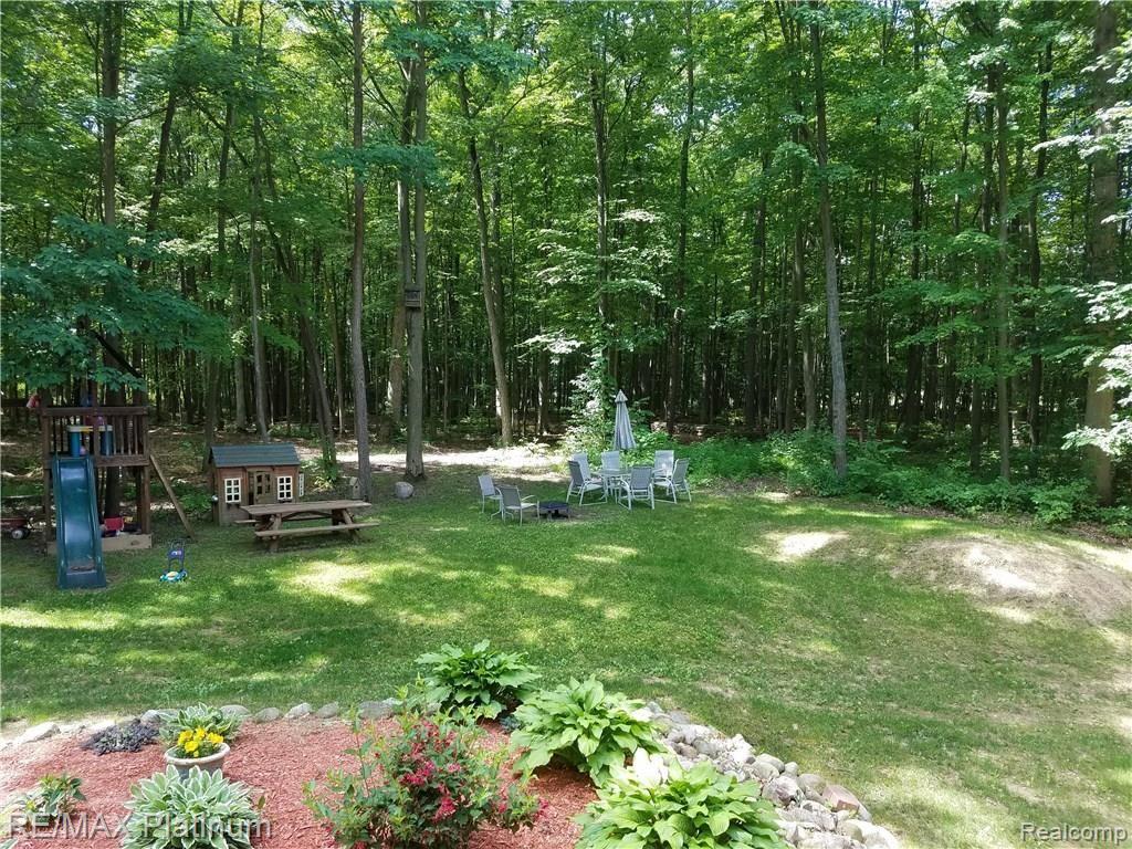 10175 Green Road Fenton, MI 48430 - Photo 17 of 18 20170616_113053 (1).jpg