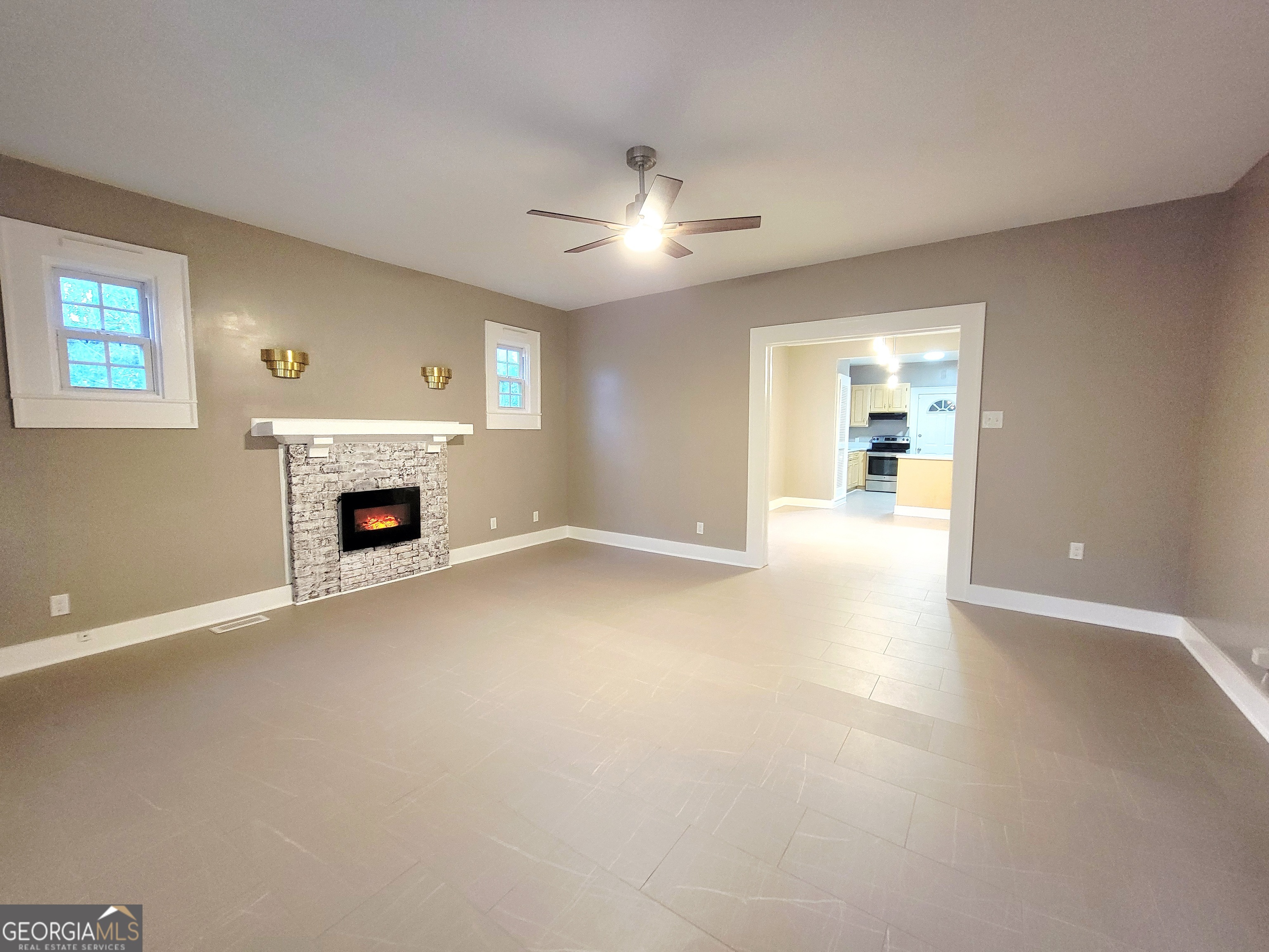 202 East Railroad Street Valley, AL 36854 - Photo 6 of 22