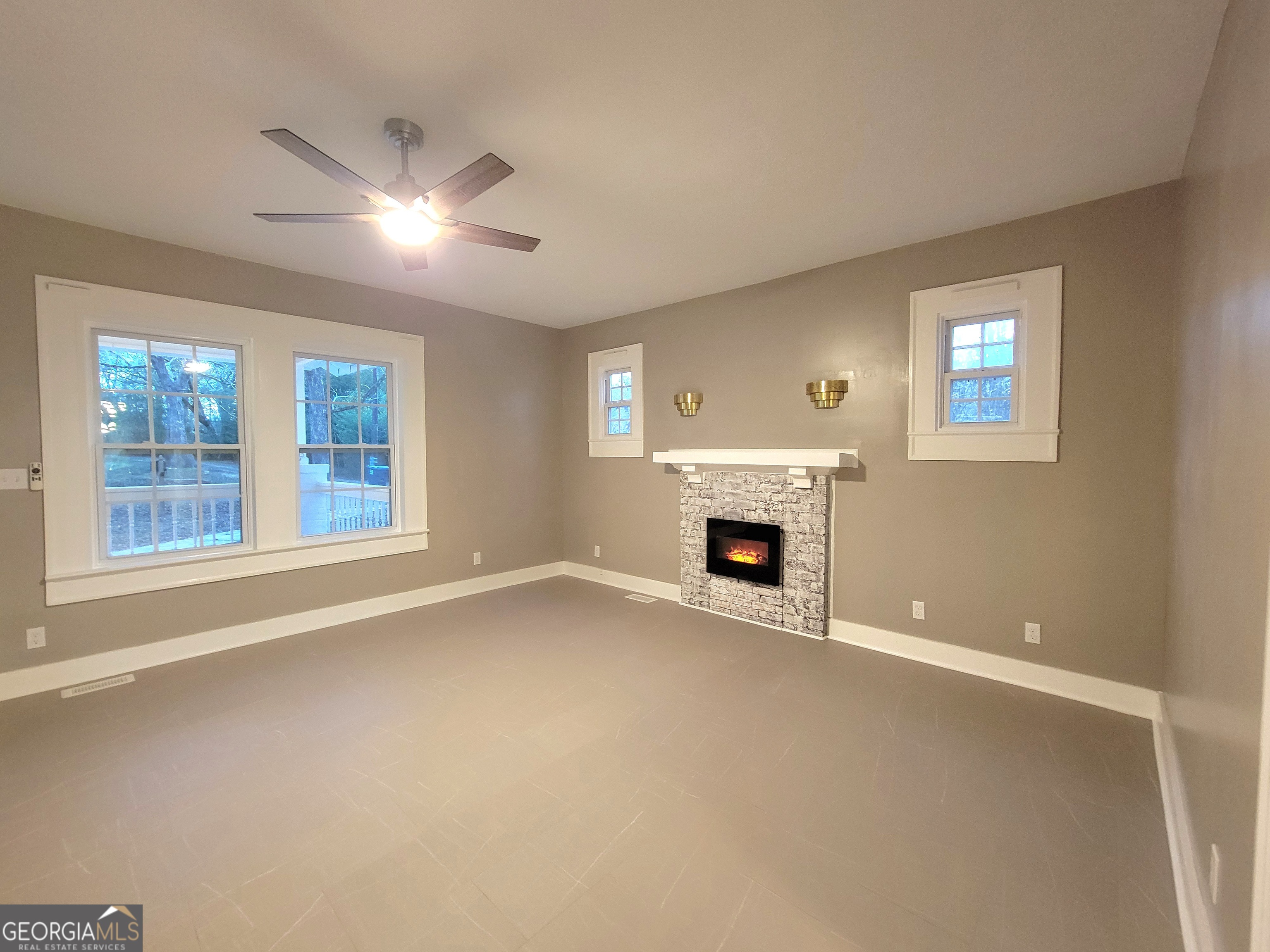 202 East Railroad Street Valley, AL 36854 - Photo 7 of 22