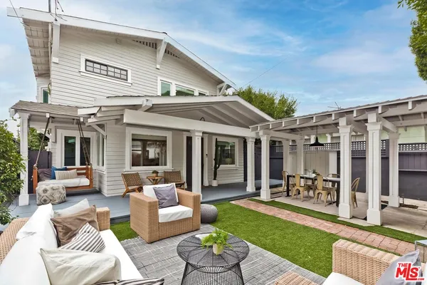 $1,825,000 | 630 Ashland Avenue, Santa Monica, CA 90405