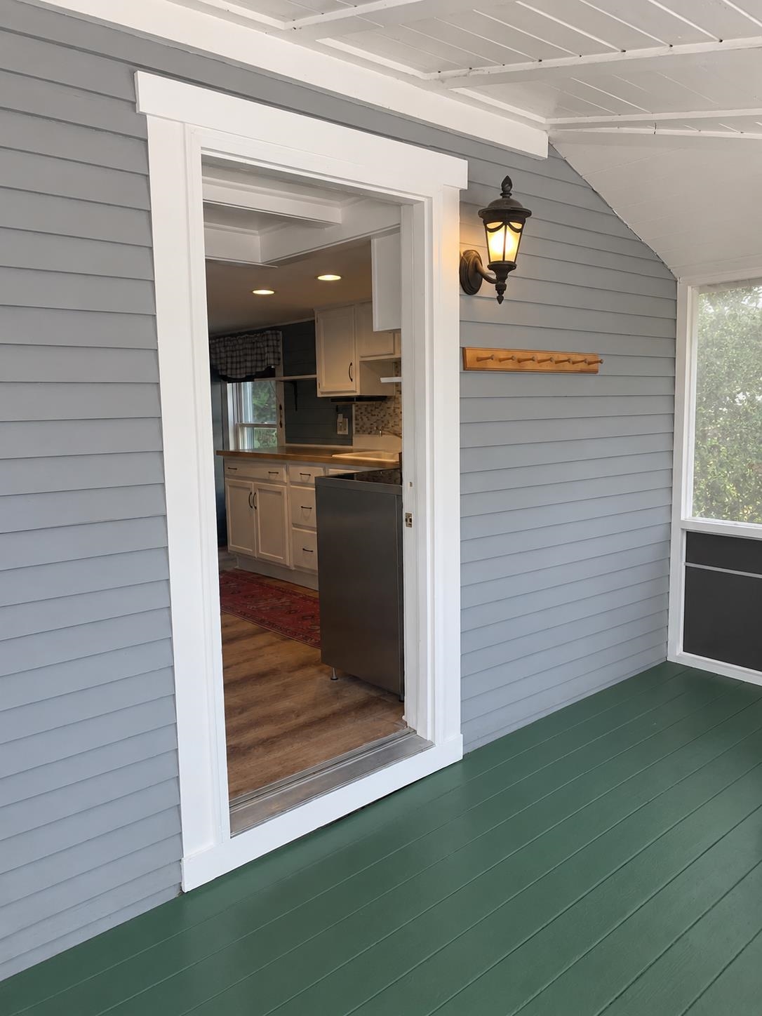 16 4th Street Bristol, NH 03222 - Photo 3 of 22