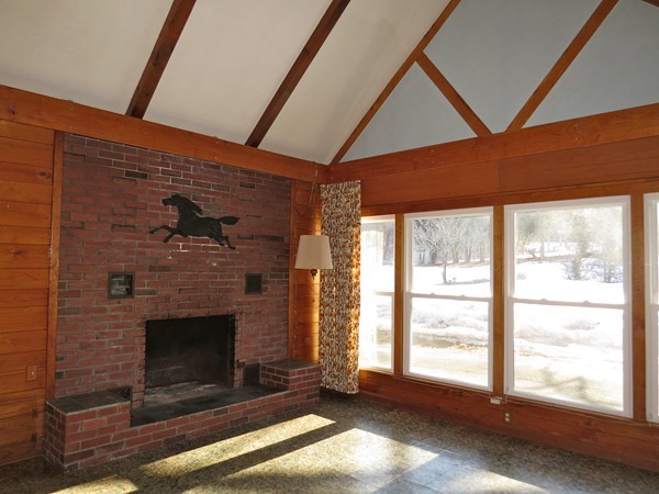 318 Granville Road Southwick, MA 01077 - Photo 9 of 20 Gallery Image 9