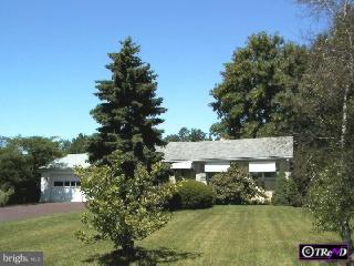 2744 Bedminster Road Perkasie, PA 18944 - Photo 1 of 1