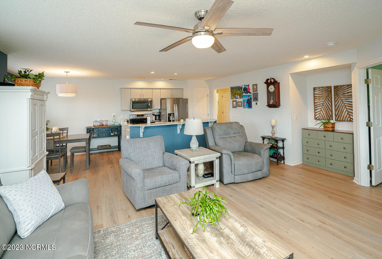 219 Clubhouse Road, Unit 4 Sunset Beach, NC 28468 - Photo 17 of 48 219 Clubhouse Rd Sunset Beach-large-037-