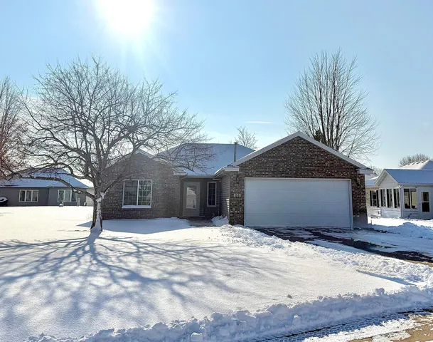 $294,900 | 84 Willow Creek Drive, Waite Park, MN 56387