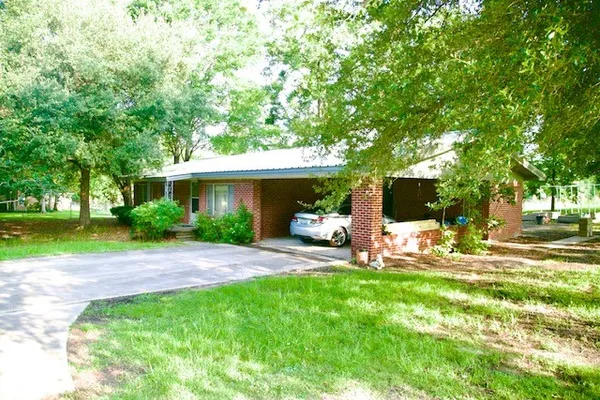 $260,000 | 195 Hearne Road, Corrigan, TX 75939