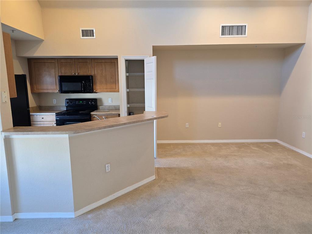 5601 Rosehill Road, Unit 203 Sarasota, FL 34233 - Photo 21 of 39