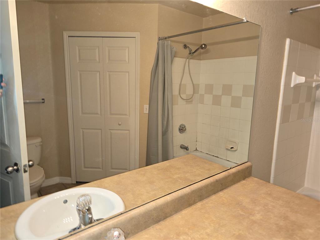 5601 Rosehill Road, Unit 203 Sarasota, FL 34233 - Photo 22 of 39
