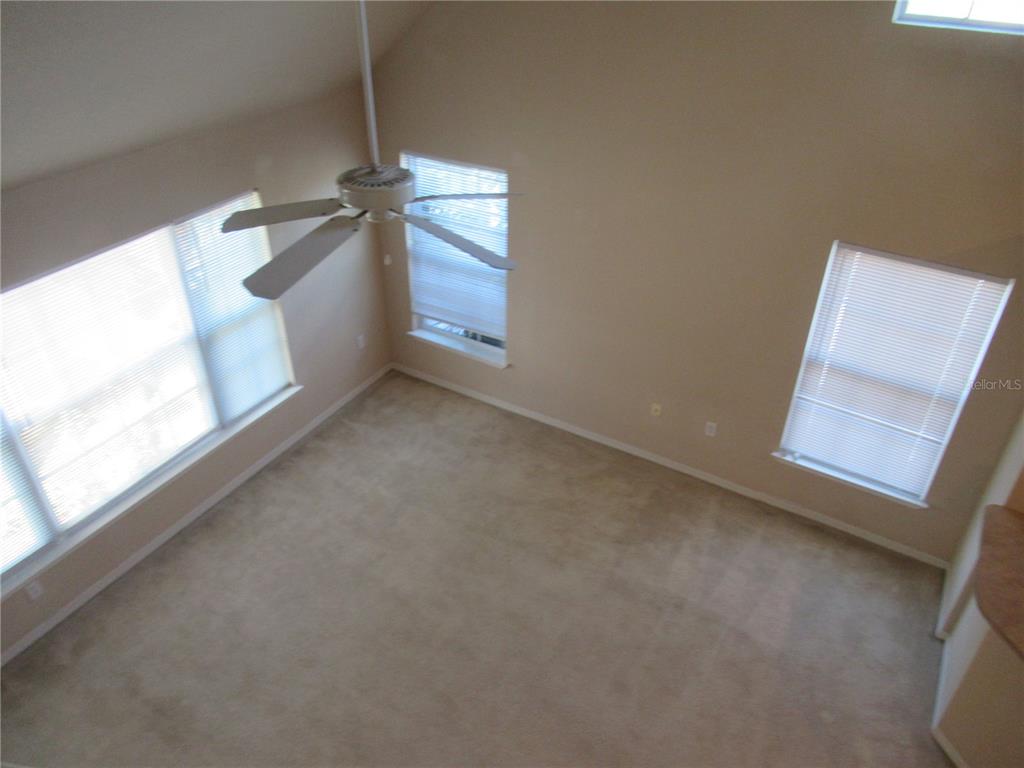 5601 Rosehill Road, Unit 203 Sarasota, FL 34233 - Photo 8 of 39