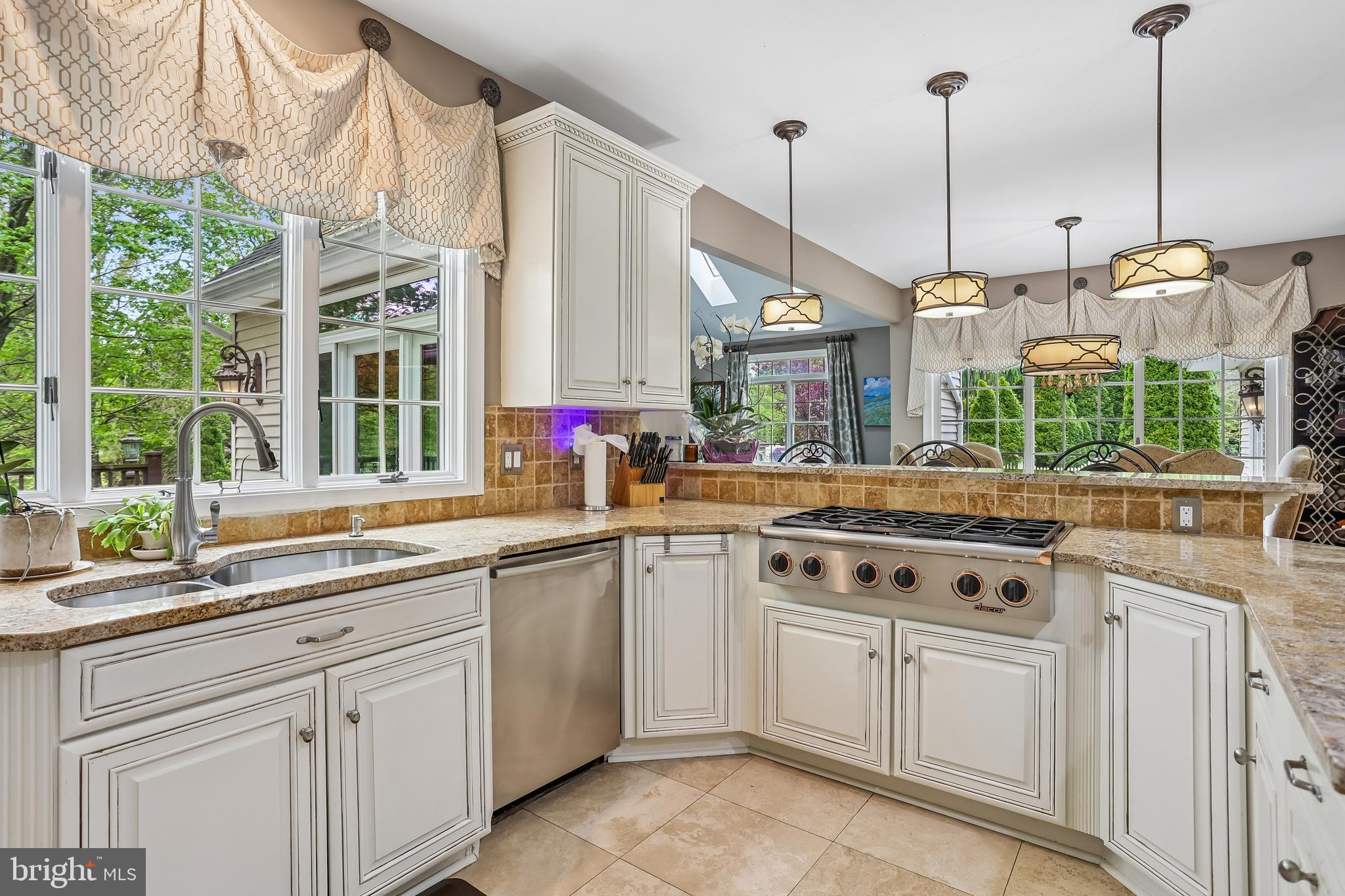 21 Brookwood Road Mount Laurel, NJ 08054 - Photo 10 of 76
