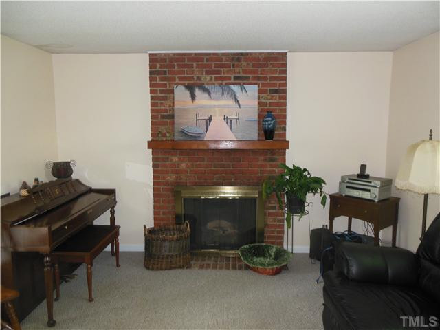 414 Gus Road Durham, NC 27703 - Photo 14 of 23 Photo 14