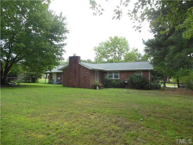 414 Gus Road Durham, NC 27703 - Photo 17 of 23 Photo 17