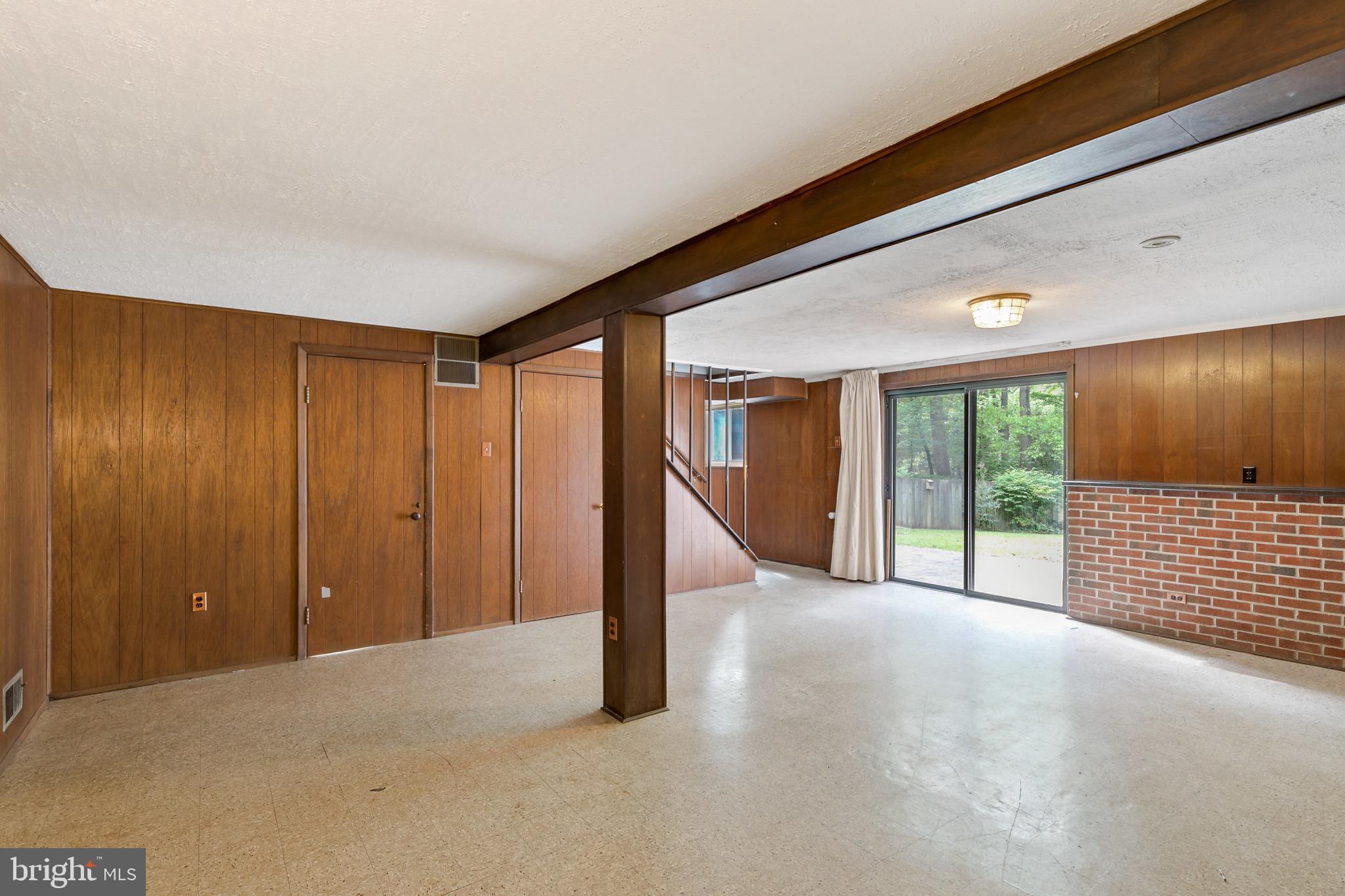 7200 Tanager Street Springfield, VA 22150 - Photo 22 of 36 Lower level with walk out