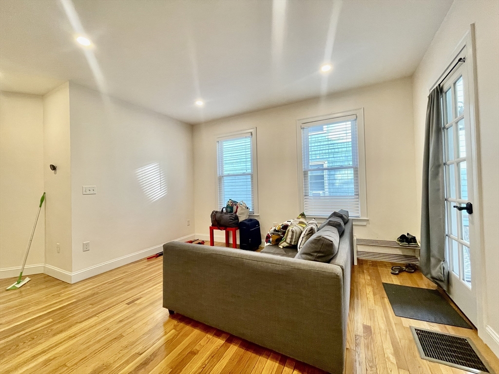 35 Line Street, Unit 1 Cambridge, MA 02138 - Photo 7 of 19