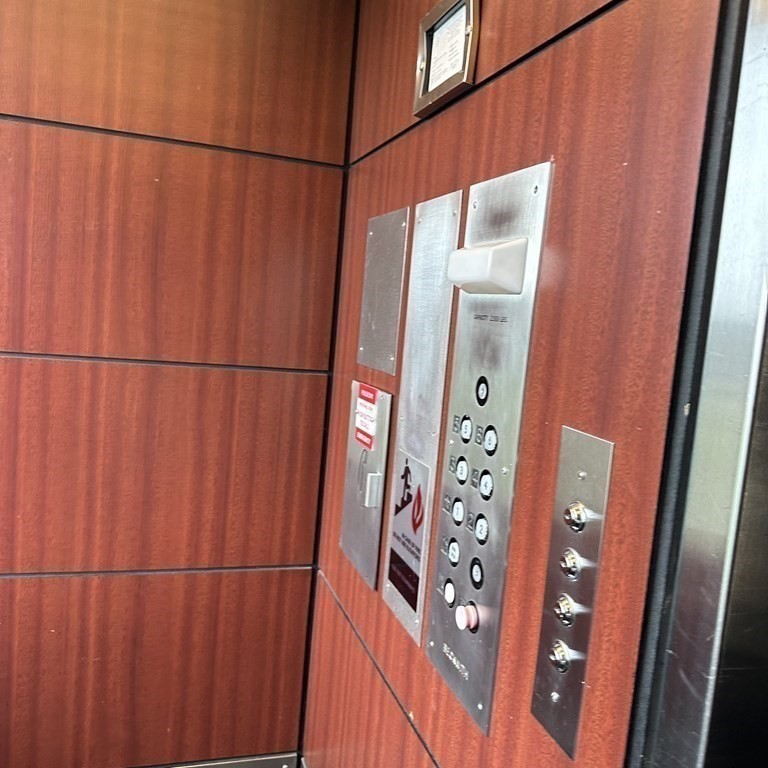 10 Tower Pk Drive, Unit 410 Woburn, MA 01801 - Photo 4 of 23 a view of a closet