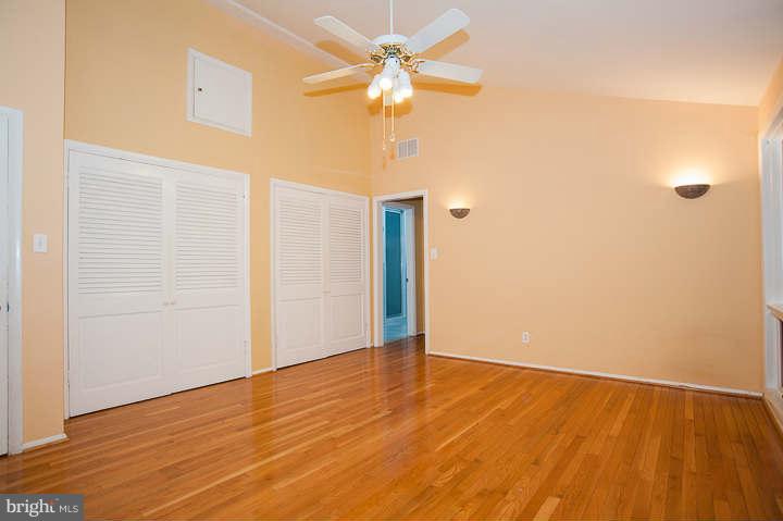 3156 Holmes Run Road Falls Church, VA 22042 - Photo 13 of 30 Bedroom (Master)