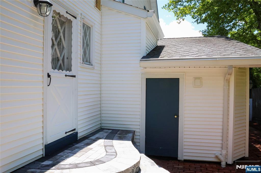 270 Kensington Road River Edge, NJ 07661 - Photo 27 of 34