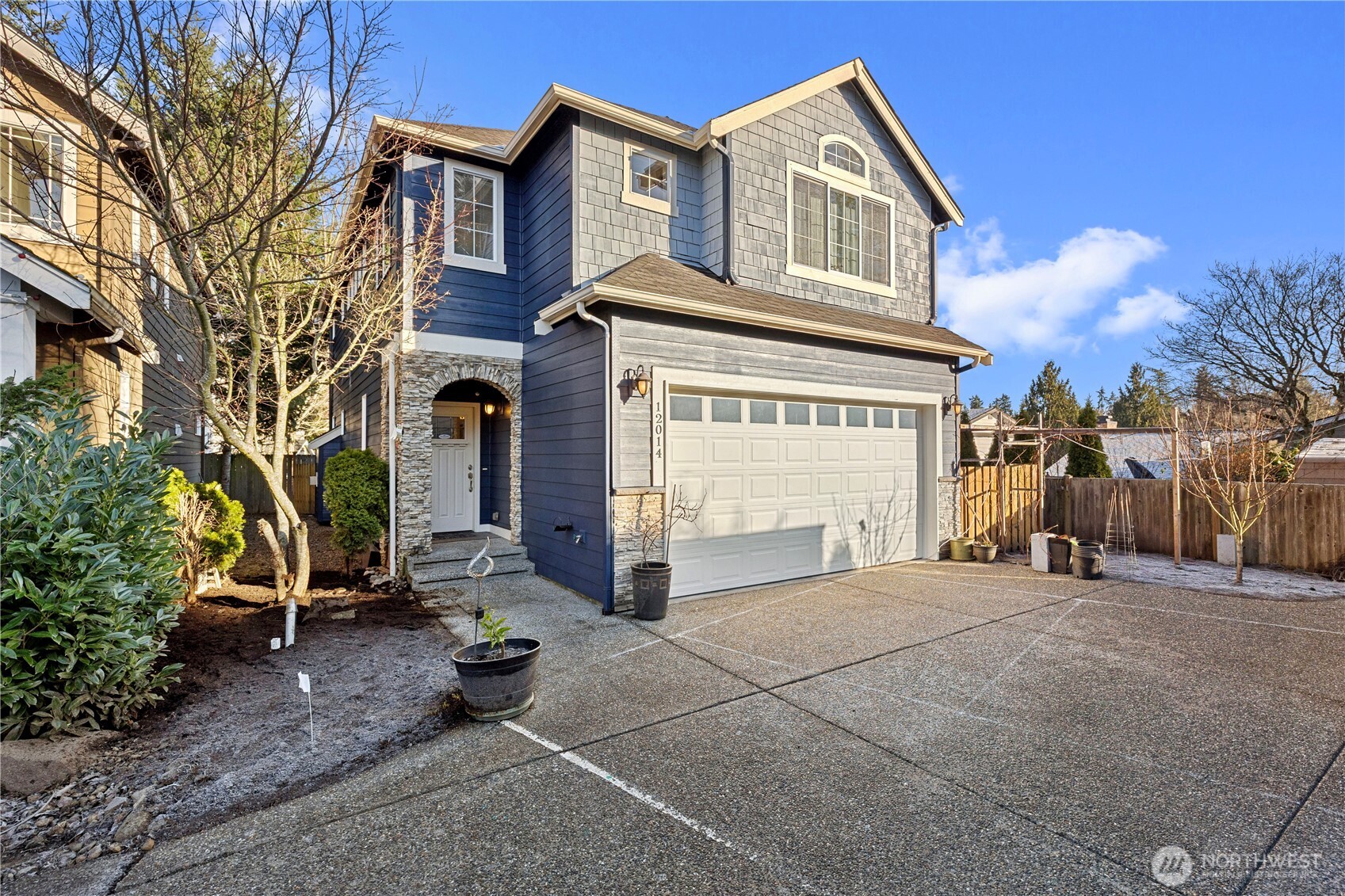 12014 Northeast 162nd Place Bothell, WA 98011 - Photo 37 of 40