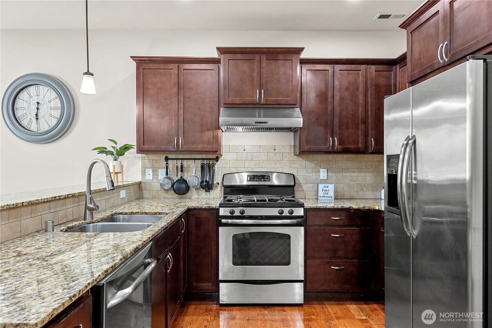 12014 Northeast 162nd Place Bothell, WA 98011 - Photo 7 of 40