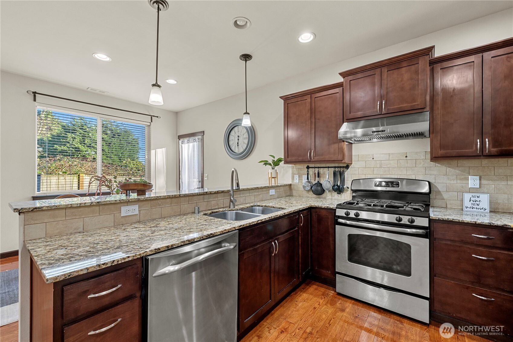 12014 Northeast 162nd Place Bothell, WA 98011 - Photo 8 of 40