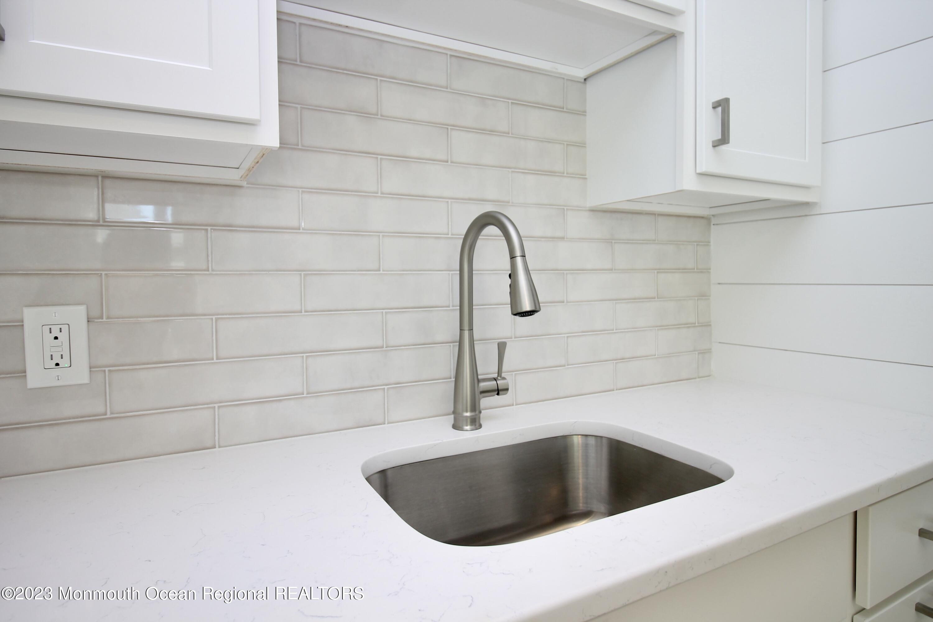 4 Holmes Terrace Freehold, NJ 07728 - Photo 14 of 38 CDAAA926-2ED4-4DC4-8E8B-2A480B89A7F8_1_2