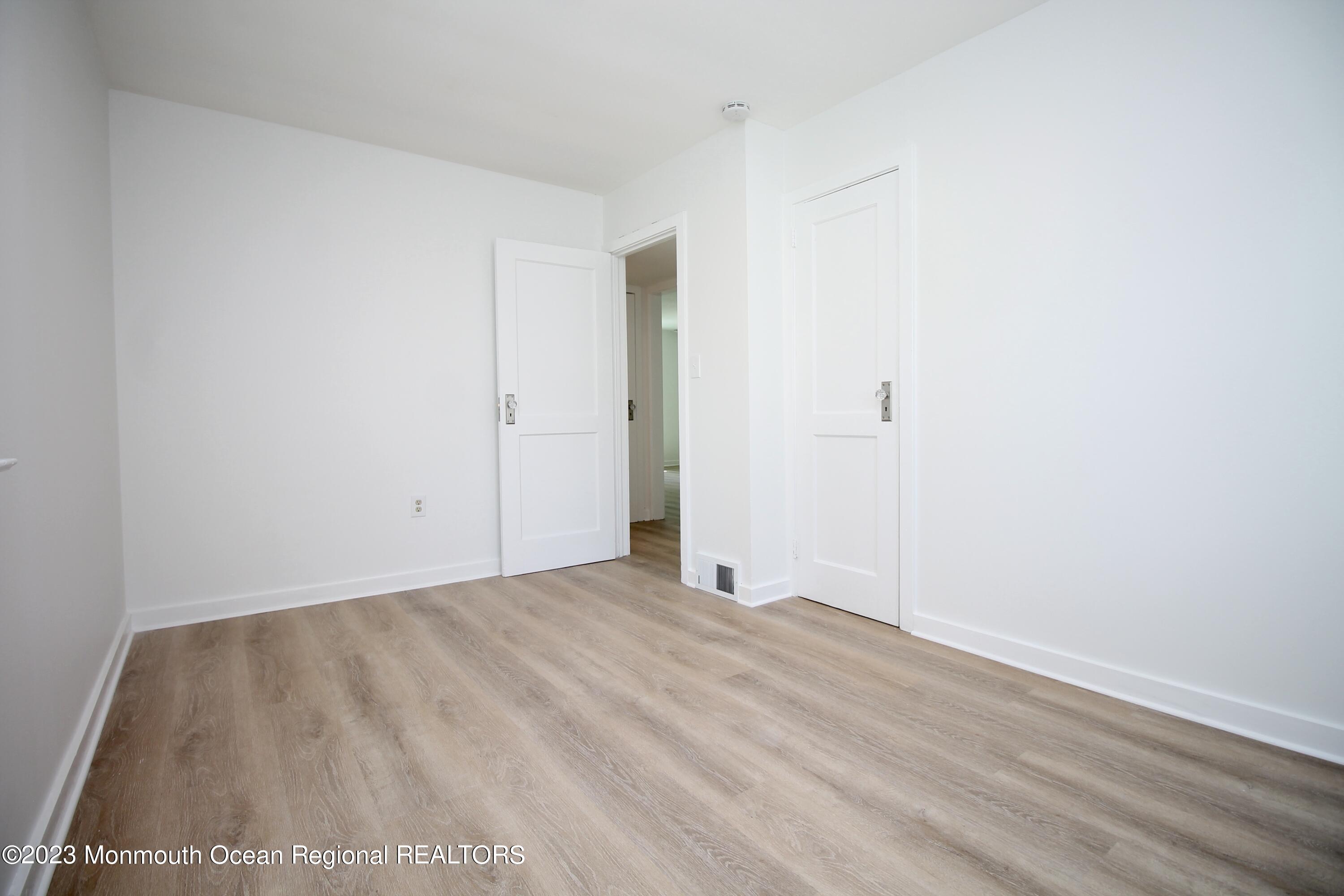 4 Holmes Terrace Freehold, NJ 07728 - Photo 26 of 38 9C6EF618-97EC-45B5-9F40-359728B2E575_1_2