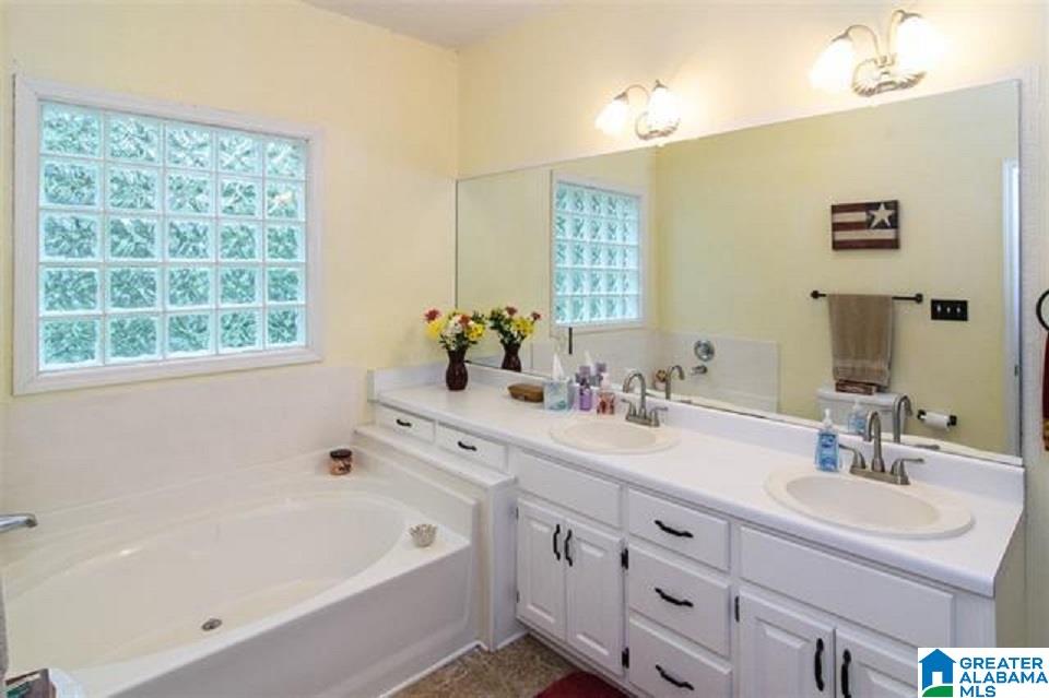7251 Faucett Cut-Off Road Pinson, AL 35126 - Photo 2 of 25