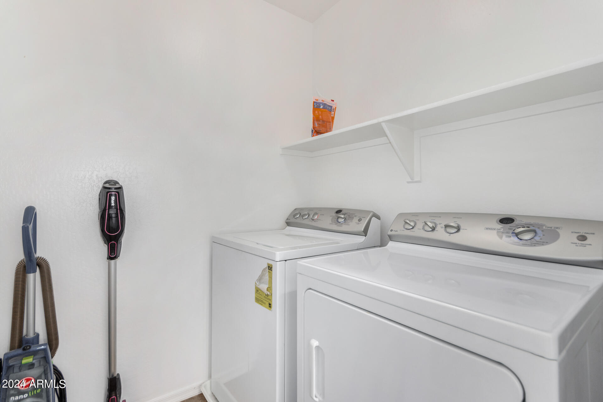 451 South Hawes Road, Unit 68 Mesa, AZ 85208 - Photo 18 of 30 Upstairs Laundry