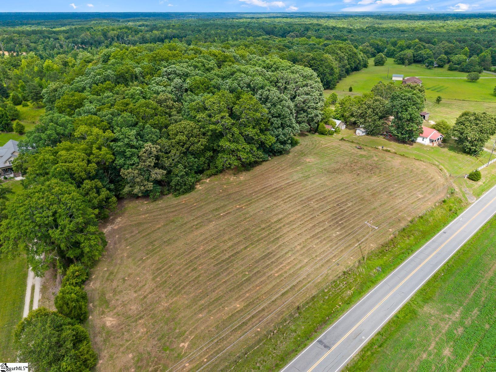 2045 Shady Grove Road Belton, SC 29627 - Photo 4 of 15