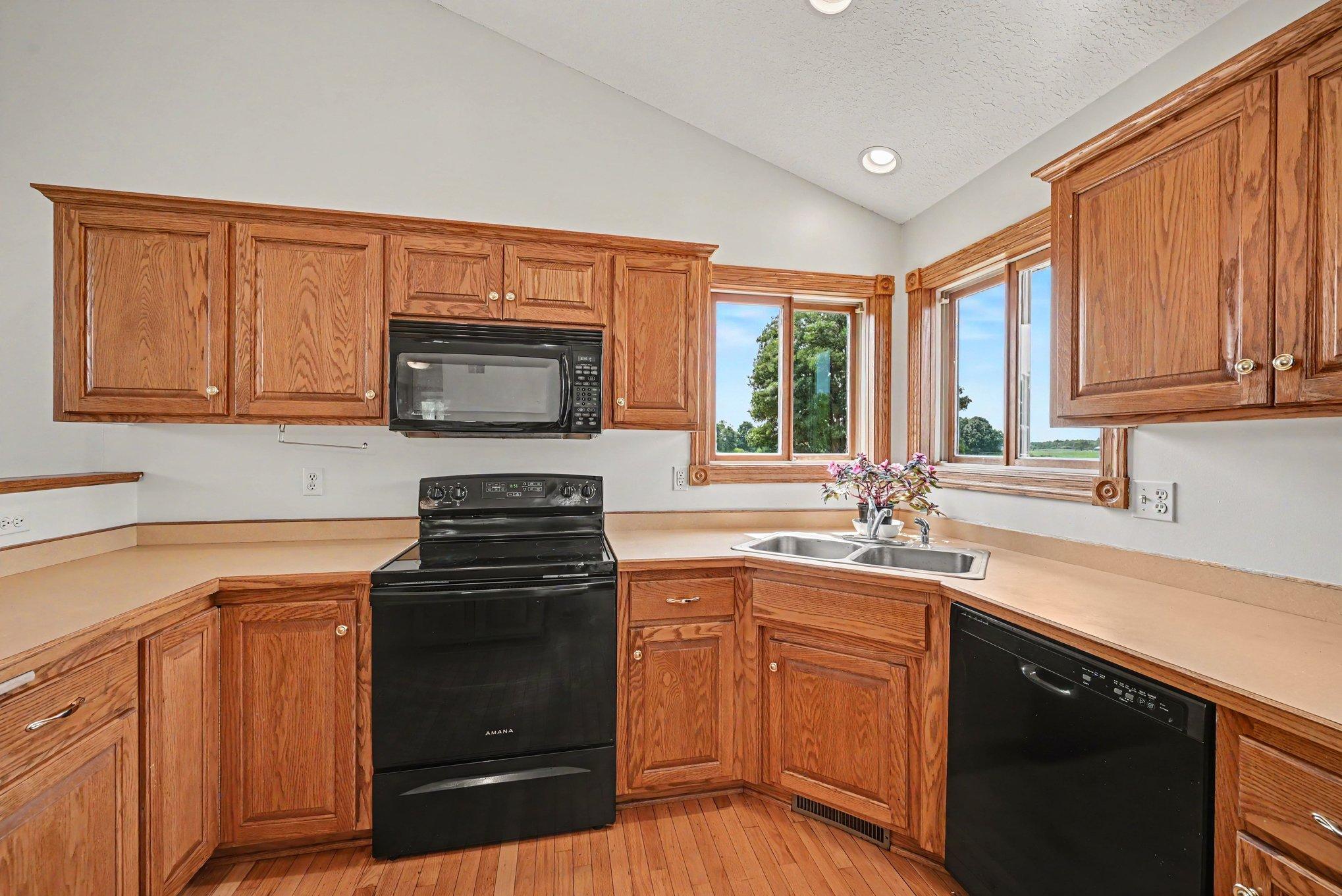 35824 Lincoln Road North Branch, MN 55056 - Photo 10 of 34 Gallery Image 10