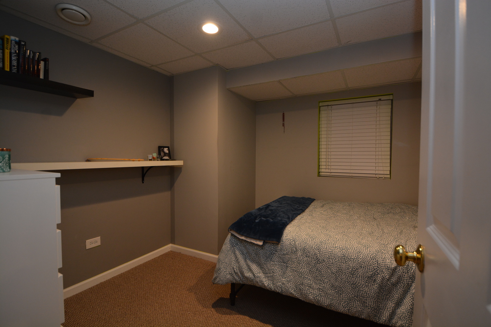 1699 Kautz Road Aurora, IL 60504 - Photo 18 of 19 a bedroom with a bed and a window