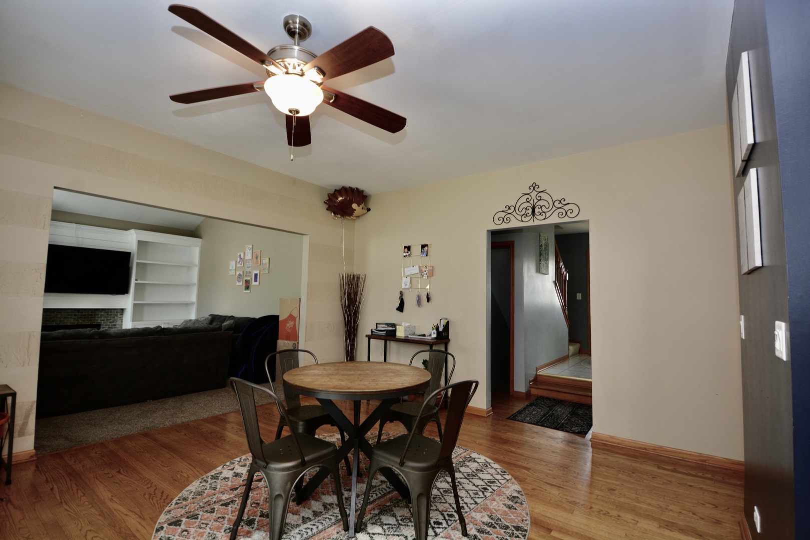 1699 Kautz Road Aurora, IL 60504 - Photo 8 of 19 a view of a dining room with furniture and wooden floor