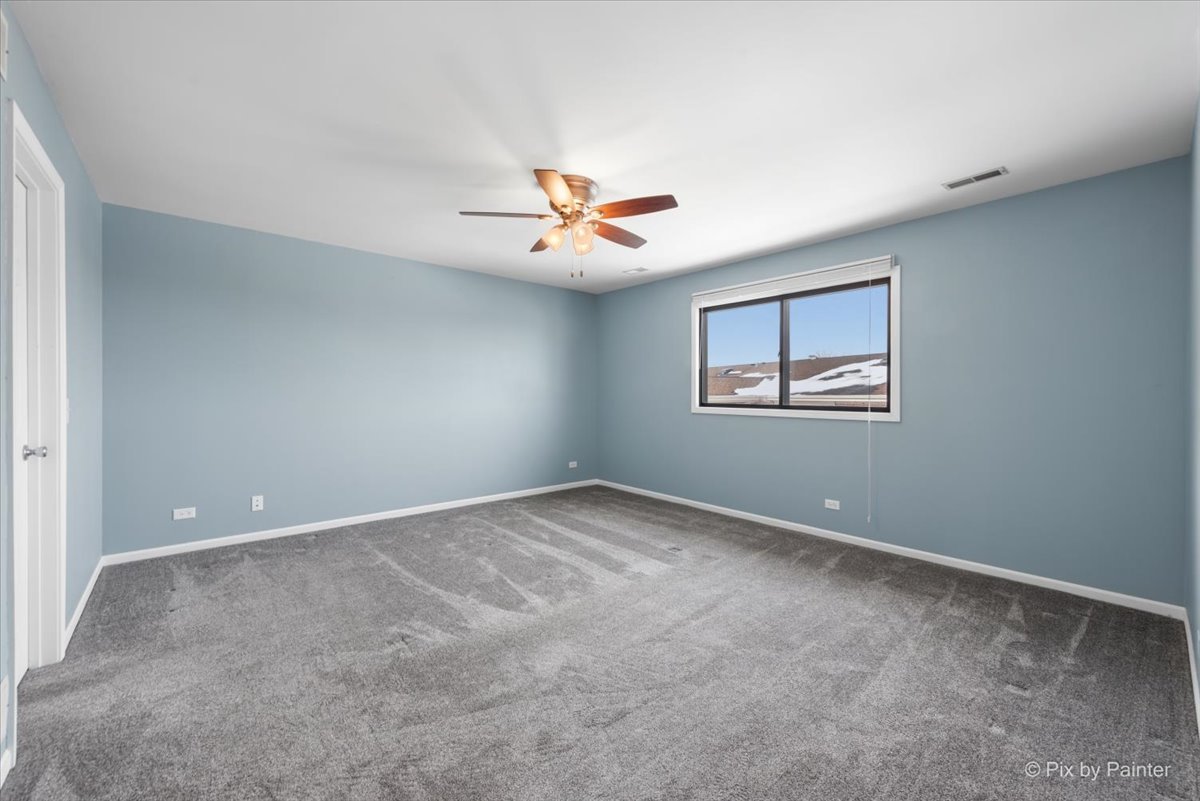 565 Dean Street, Unit F South Elgin, IL 60177 - Photo 14 of 37