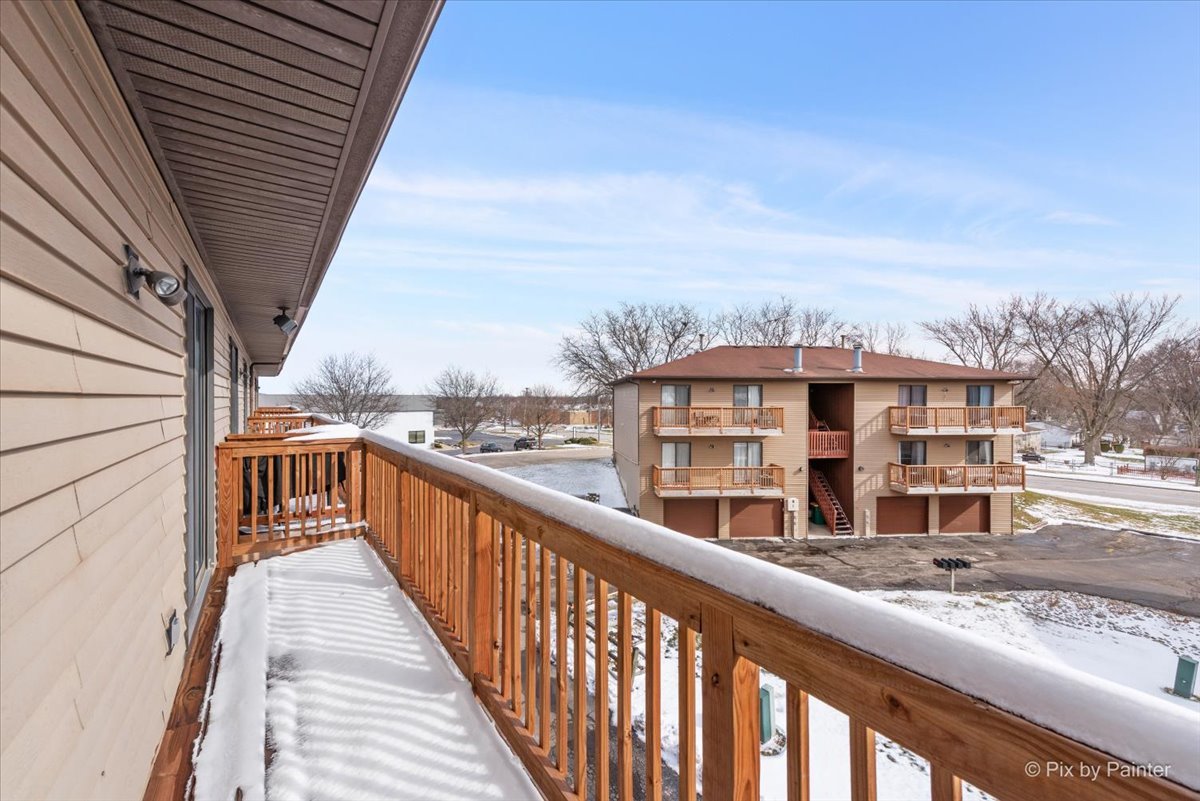 565 Dean Street, Unit F South Elgin, IL 60177 - Photo 24 of 37
