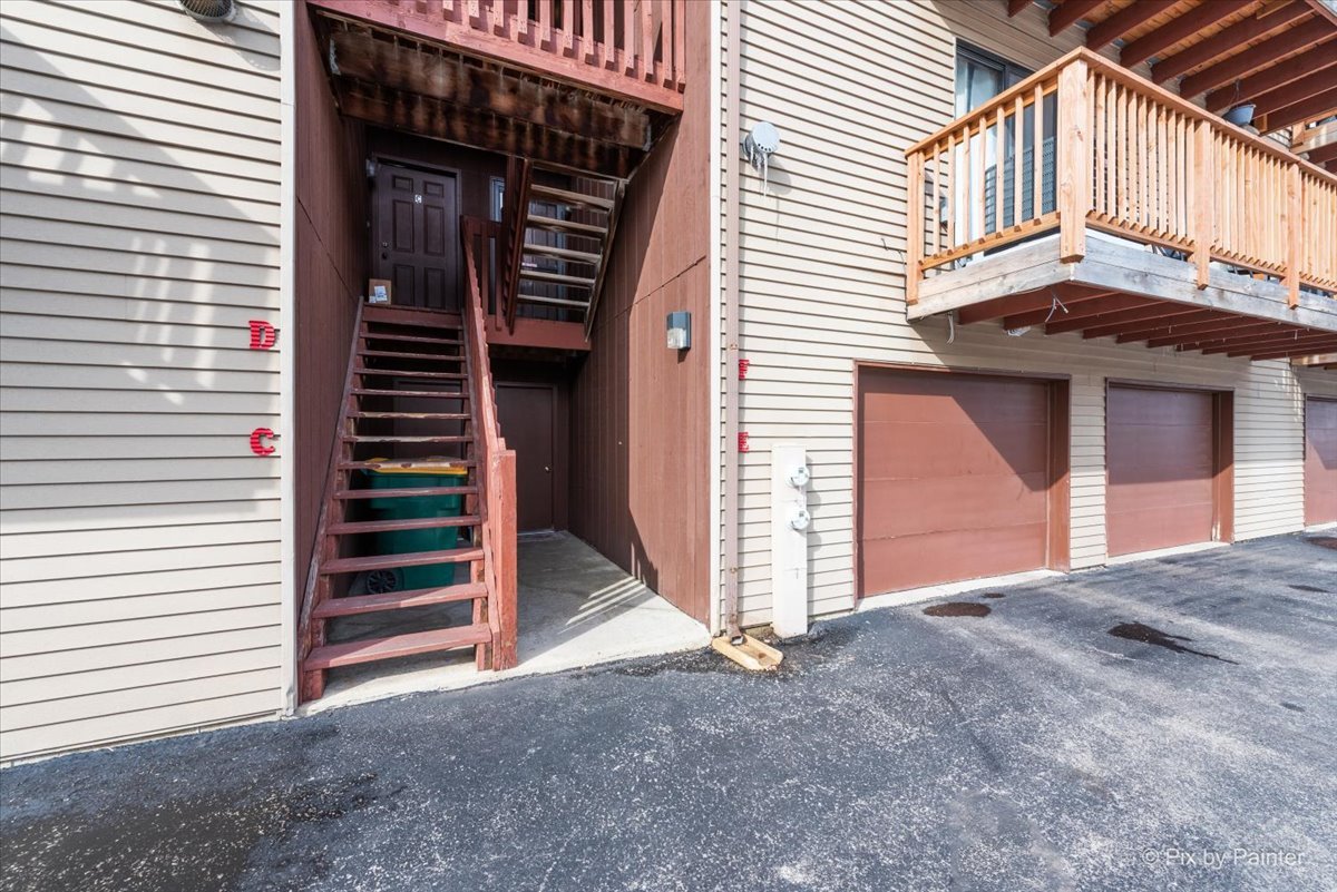 565 Dean Street, Unit F South Elgin, IL 60177 - Photo 25 of 37