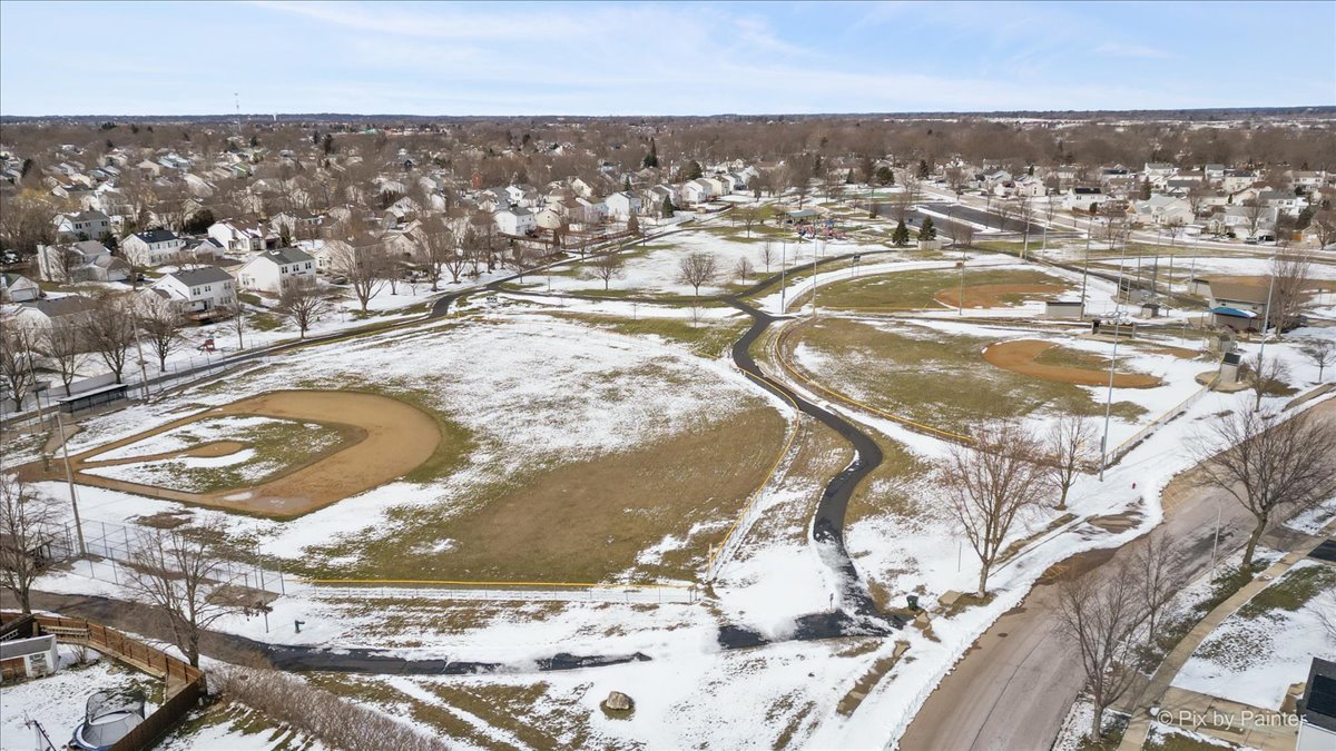 565 Dean Street, Unit F South Elgin, IL 60177 - Photo 34 of 37