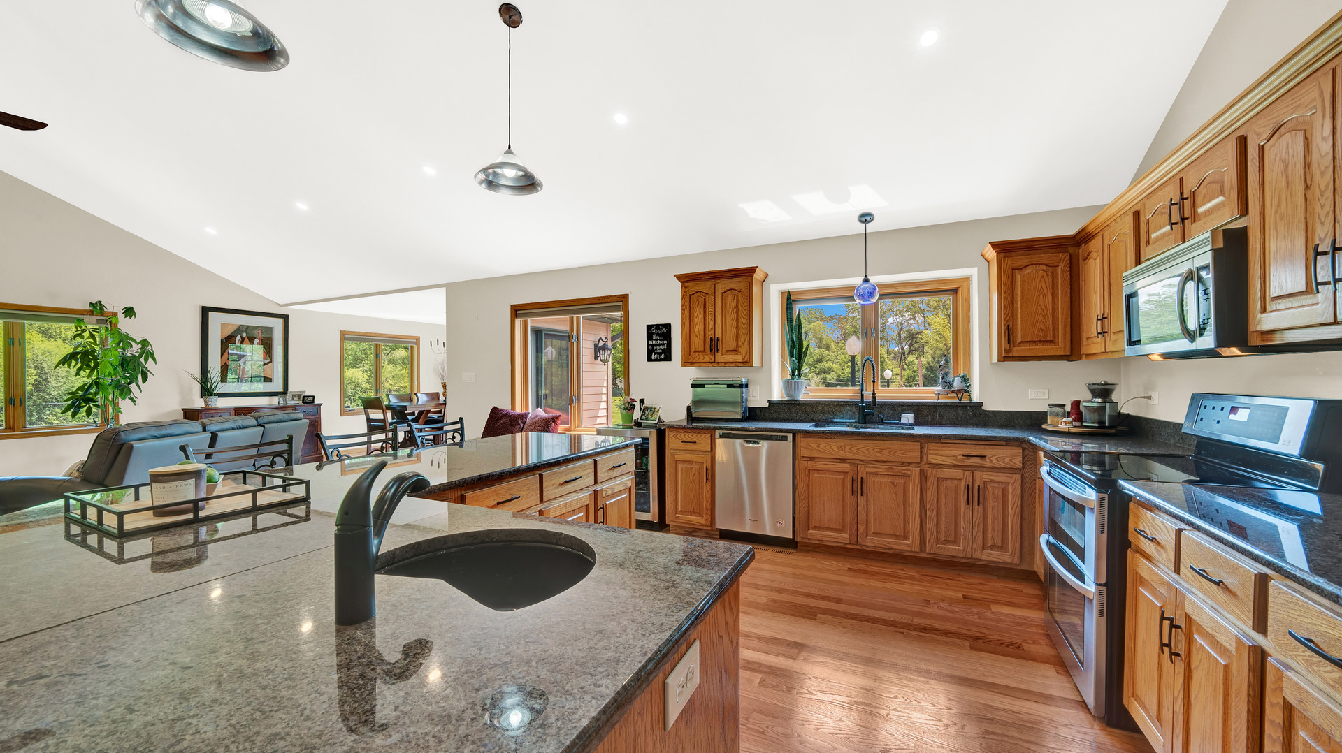 22445 Sherman Road Steger, IL 60475 - Photo 16 of 52 Gallery Image 16