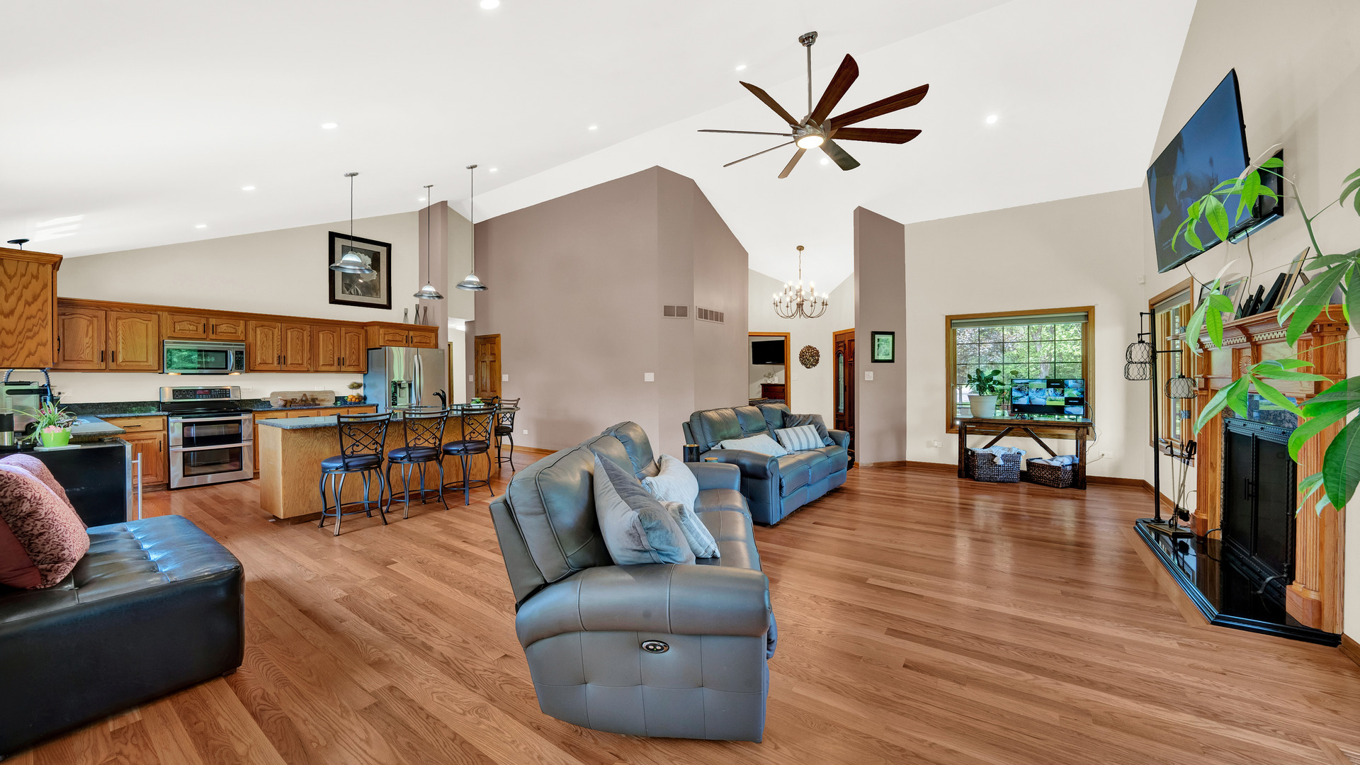 22445 Sherman Road Steger, IL 60475 - Photo 18 of 52 Gallery Image 18