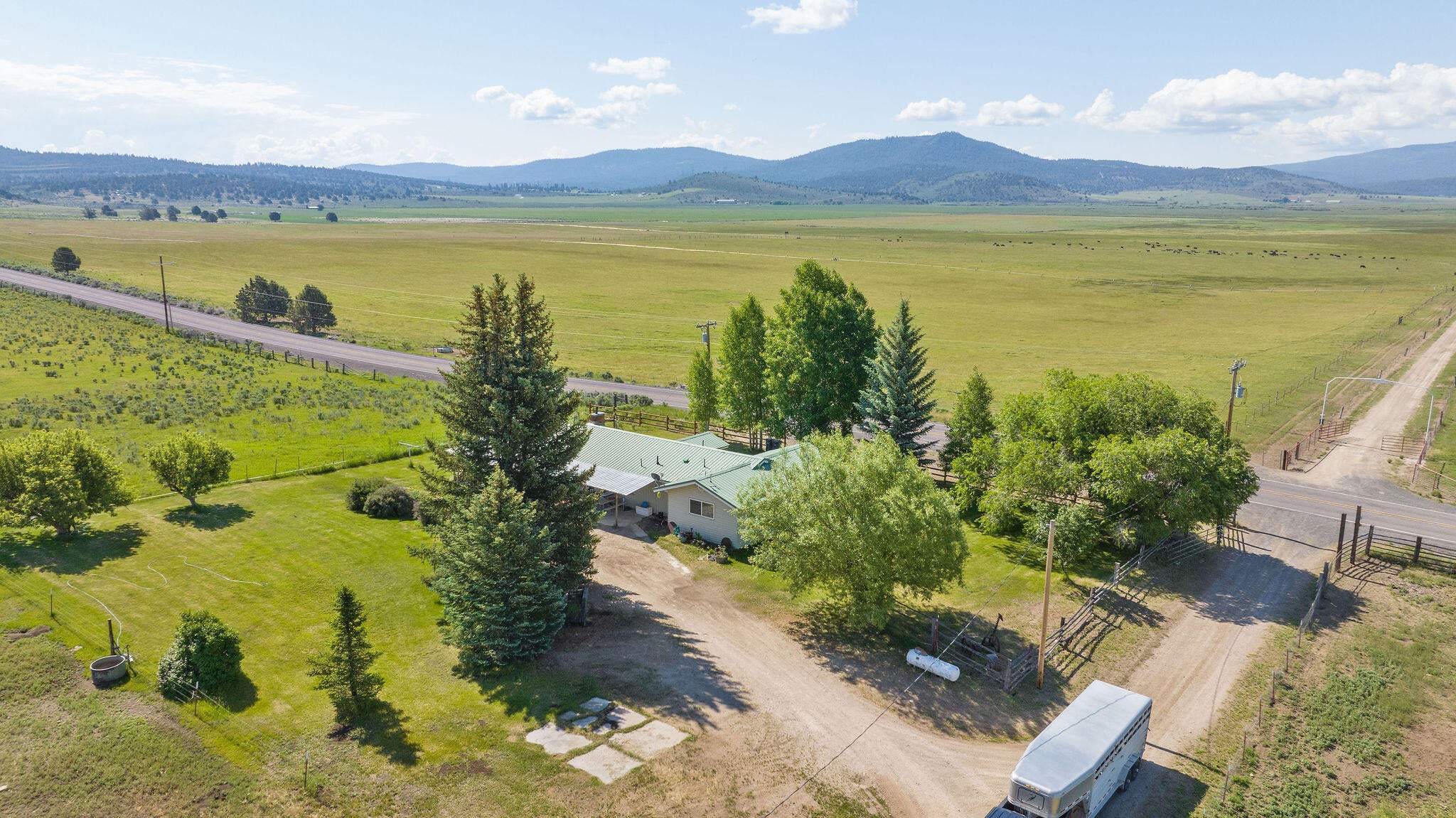 43273 Sycan Road Beatty, OR 97621 - Photo 2 of 84 DJI_0408