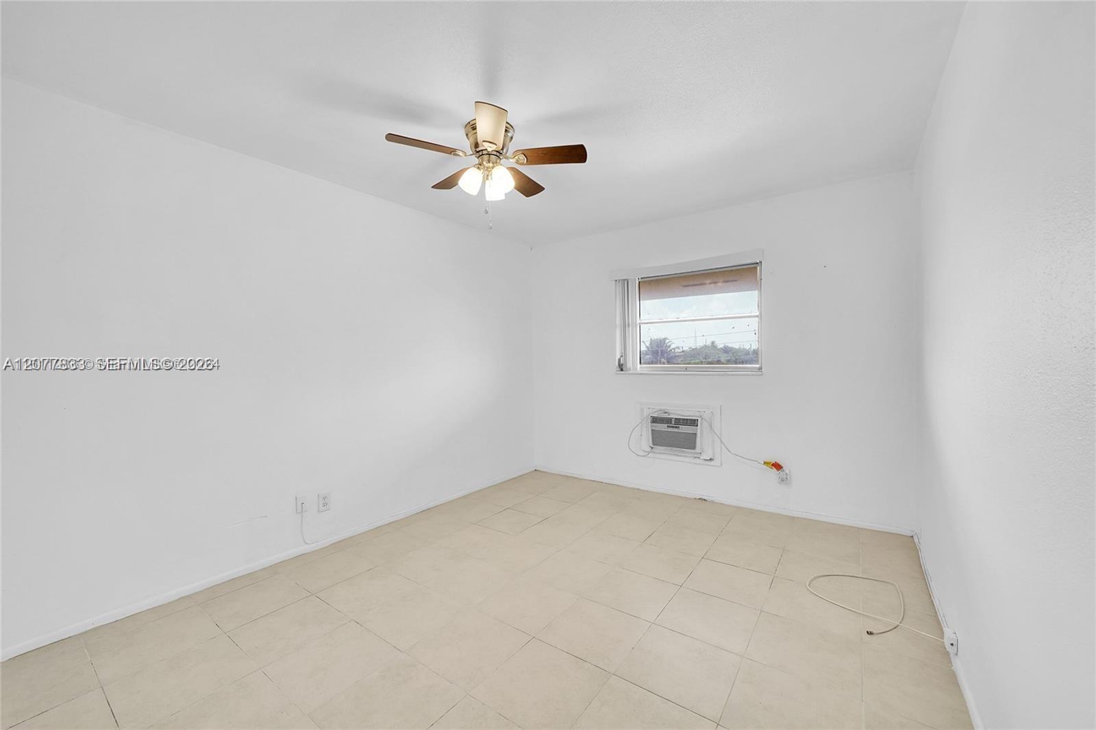 1050 East Sample Road, Unit 309 Pompano Beach, FL 33064 - Photo 12 of 23 Gallery Image 12