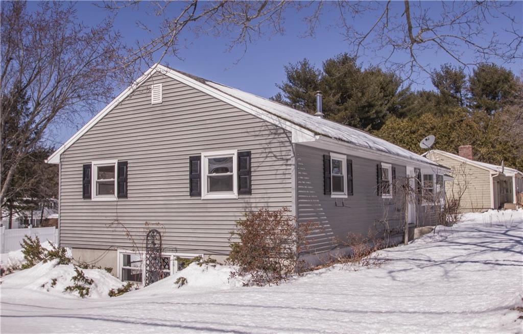 4 Brentwood Road Augusta, ME 04330 - Photo 3 of 28 Photo