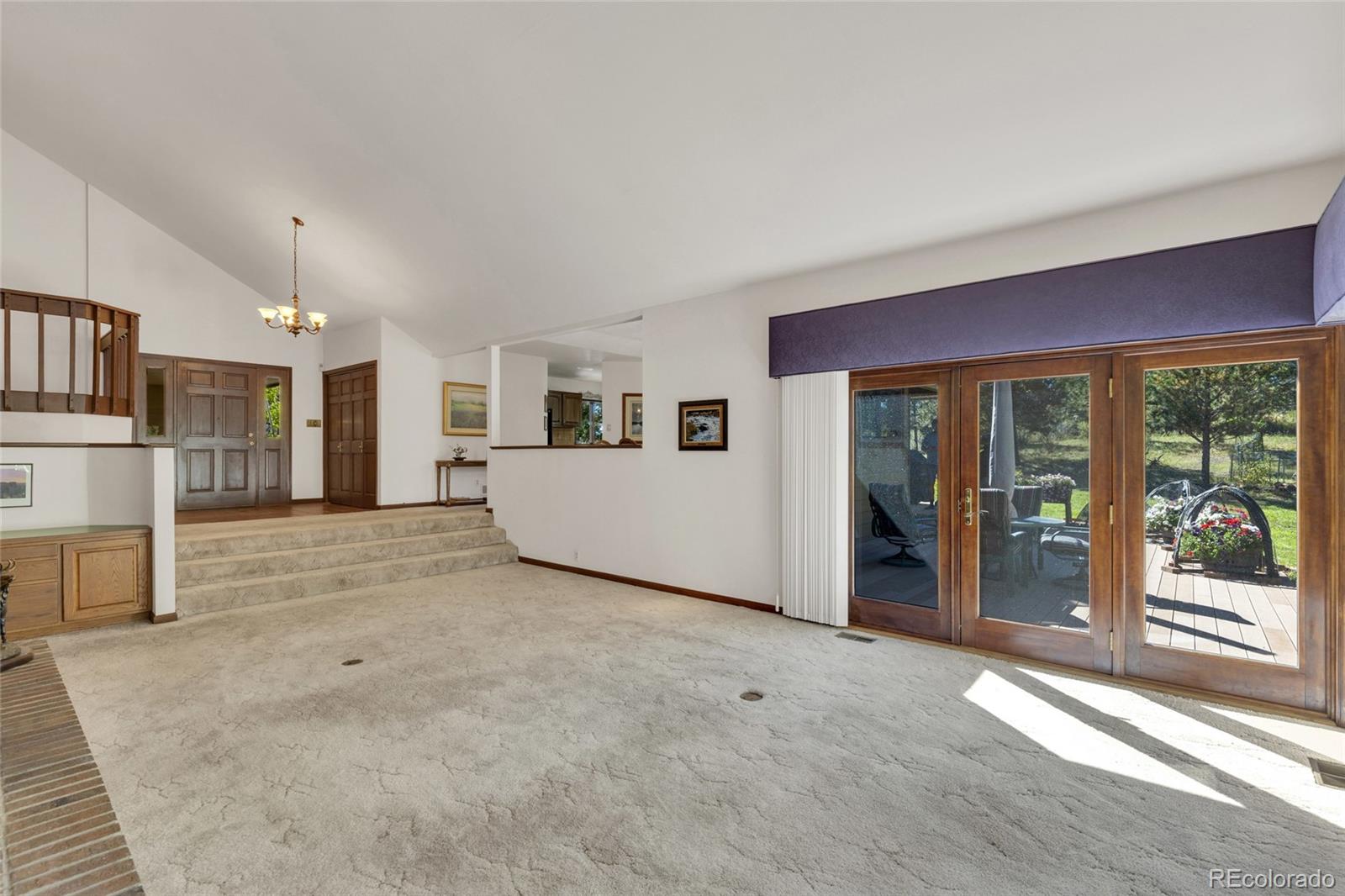 21556 Spring Creek Road Sedalia, CO 80135 - Photo 4 of 50 Gallery Image 4