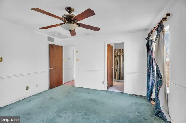 $375,000 | 363 East Upland Avenue, Absecon, NJ 08205