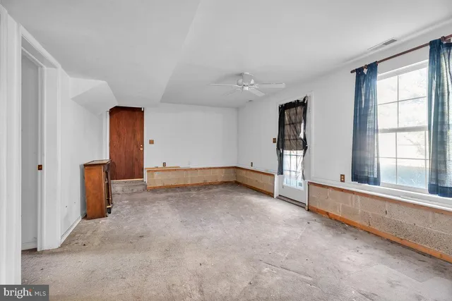 $375,000 | 363 East Upland Avenue, Absecon, NJ 08205