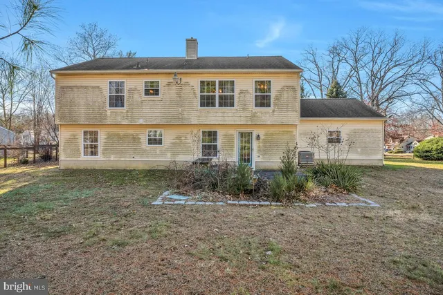 $375,000 | 363 East Upland Avenue, Absecon, NJ 08205