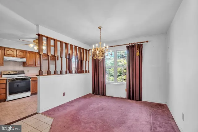 $375,000 | 363 East Upland Avenue, Absecon, NJ 08205